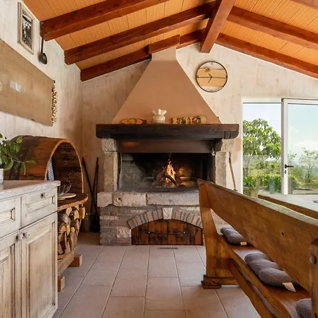 Vista Visinada Вилла *