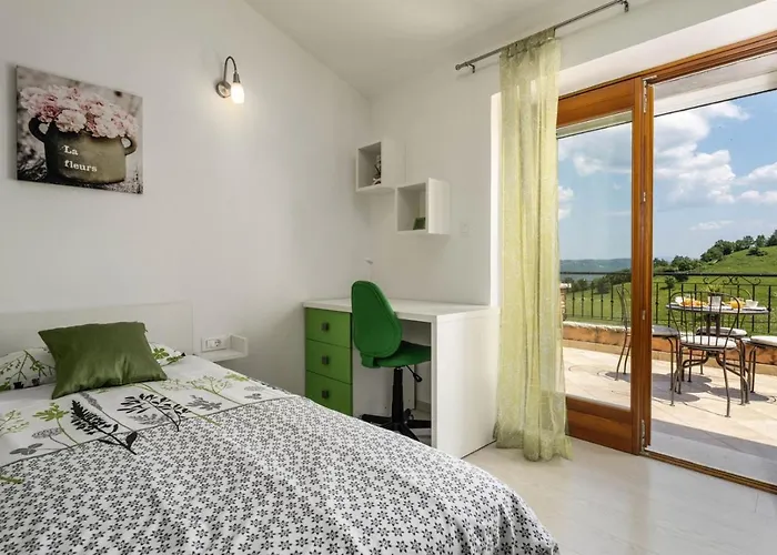 Vila Vista Visinada *