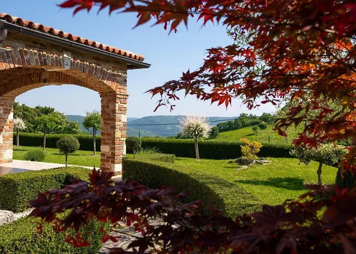 Vista Visinada 빌라